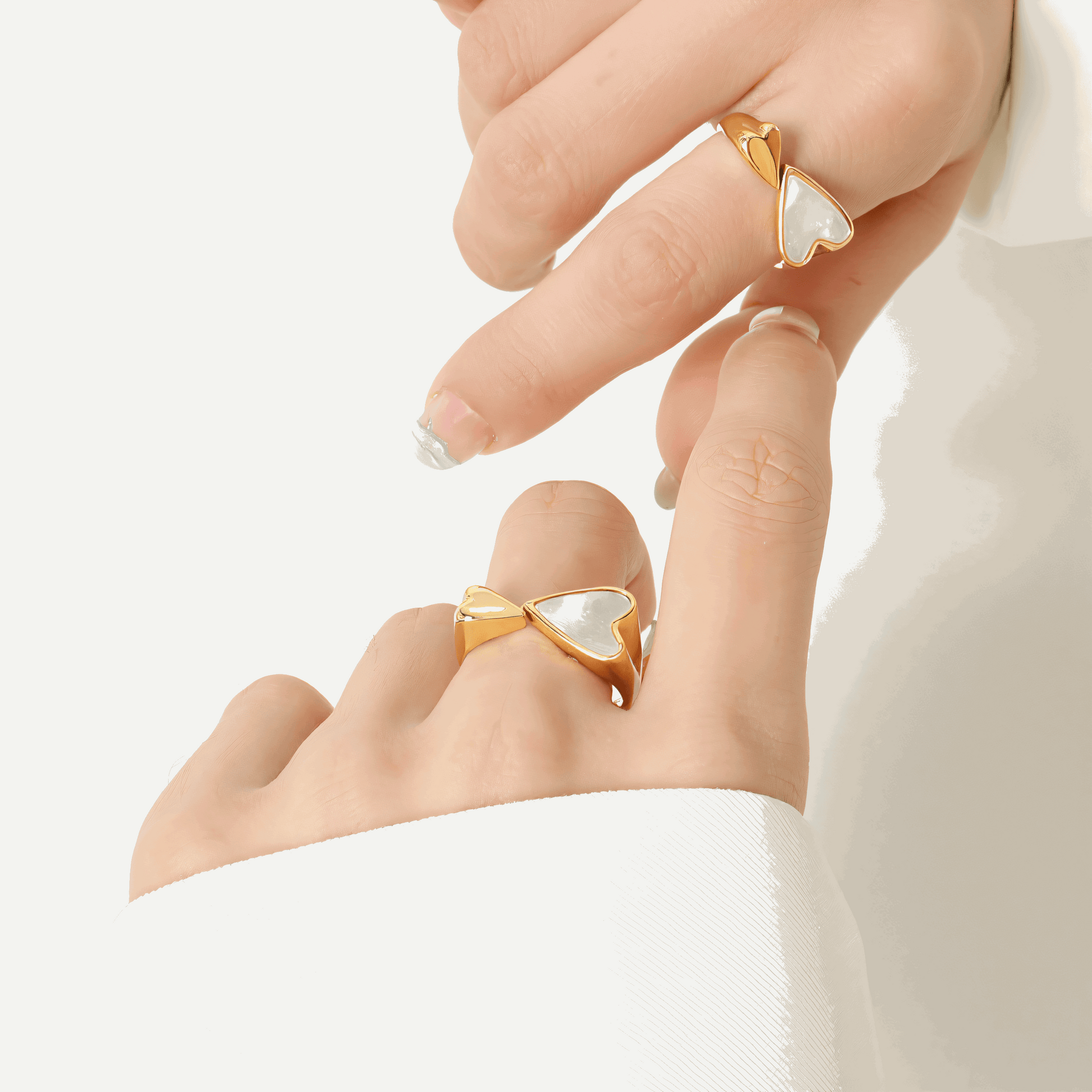 Gold_Heart_Ring_White_heart_2 - Li’s Jewelry