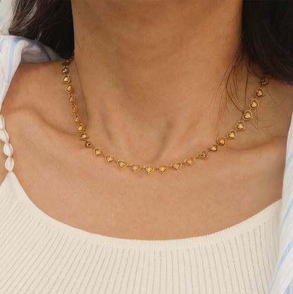 Gold Heart Link Necklace 4